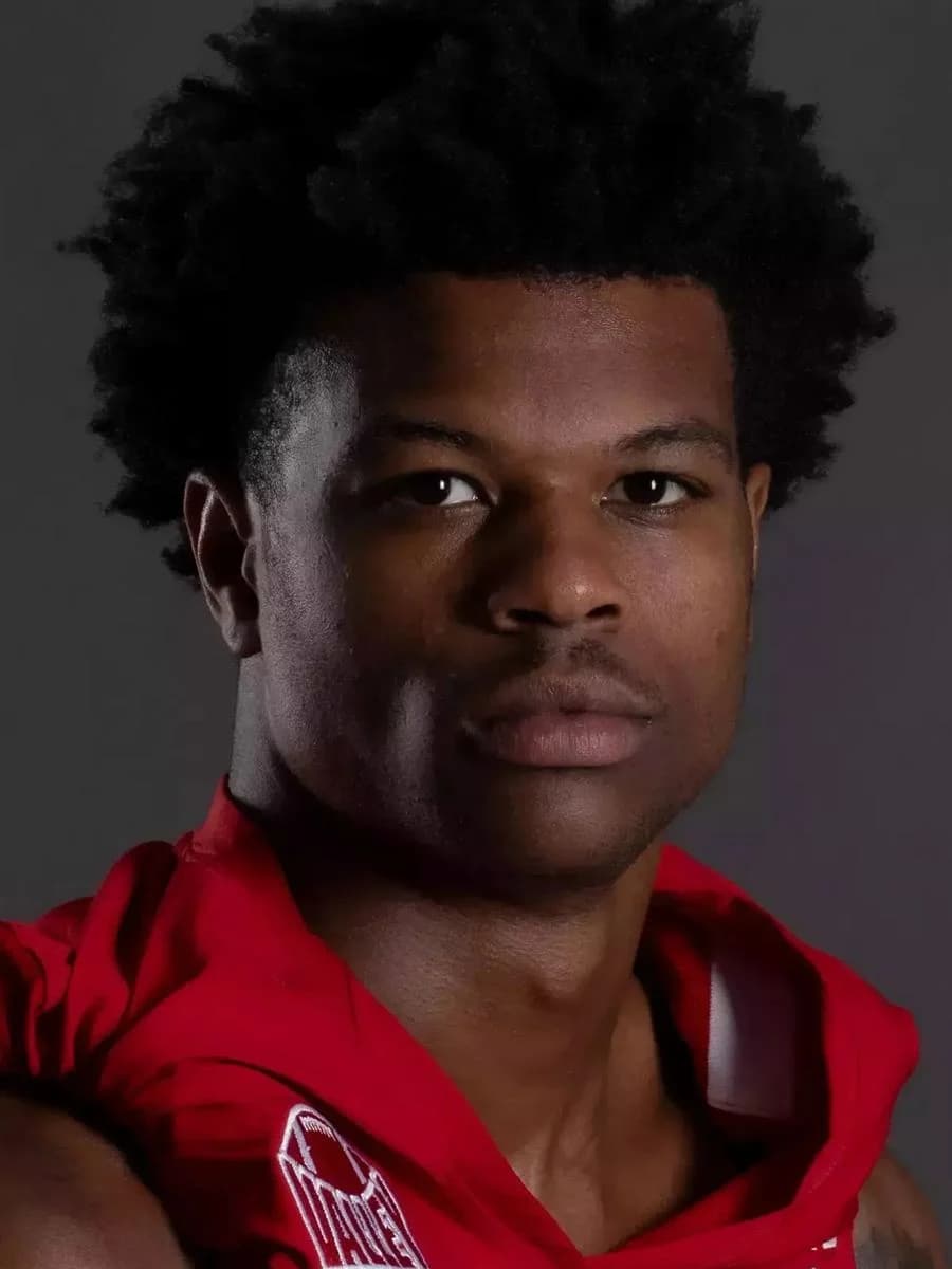 Larenzo Fenner headshot